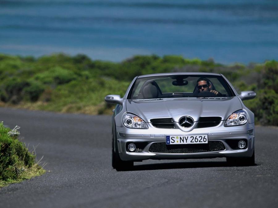  Mercedes-Benz SLK55 AMG 2005 года  (фото 83 из 96)